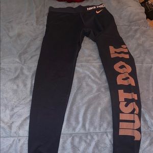 Nike leggings